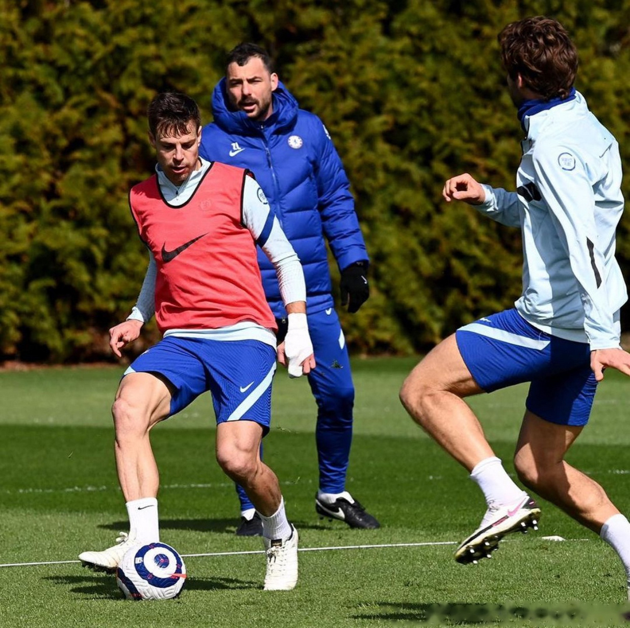 九游娱乐中国-今晨底特律活塞备战英超；内部沟通细节曝光；管理层满意；细节决定成败的简单介绍