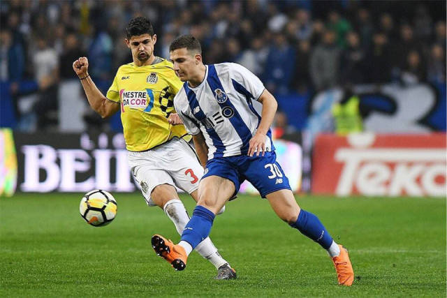 九游jiuyou-关于波尔图训练开放日，今晚单刀错失引欢呼，全明星赛在即，更衣室氛围转暖的信息