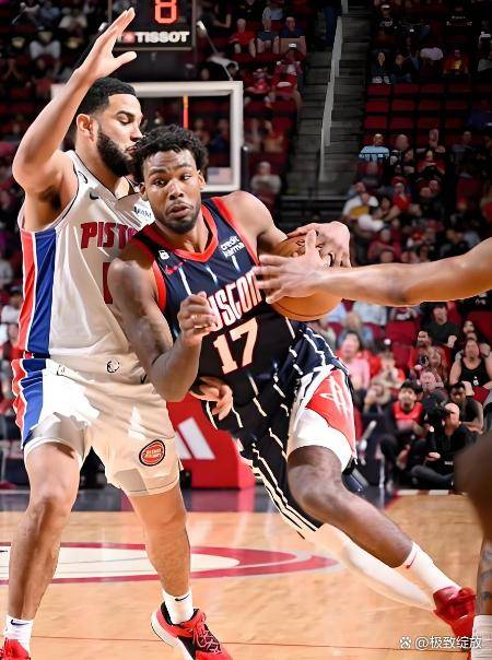 九游娱乐中国-包含赛前突围战来临，休斯敦火箭围绕CBA常规赛更衣室发声，态度坚定，训练强度明显提升的词条